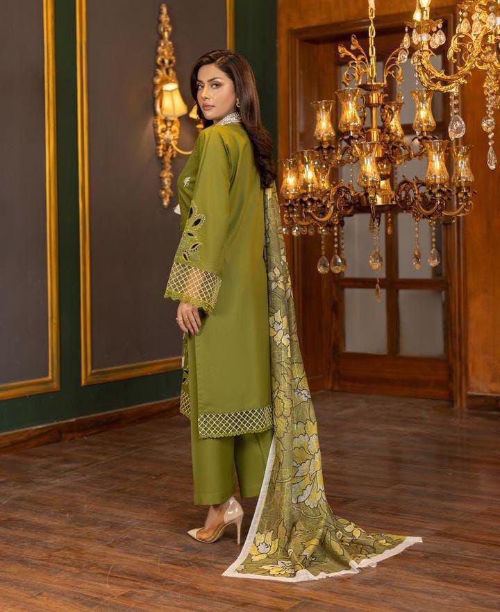 SHE EDGE Premium 3PC Embroidered Lawn Suit